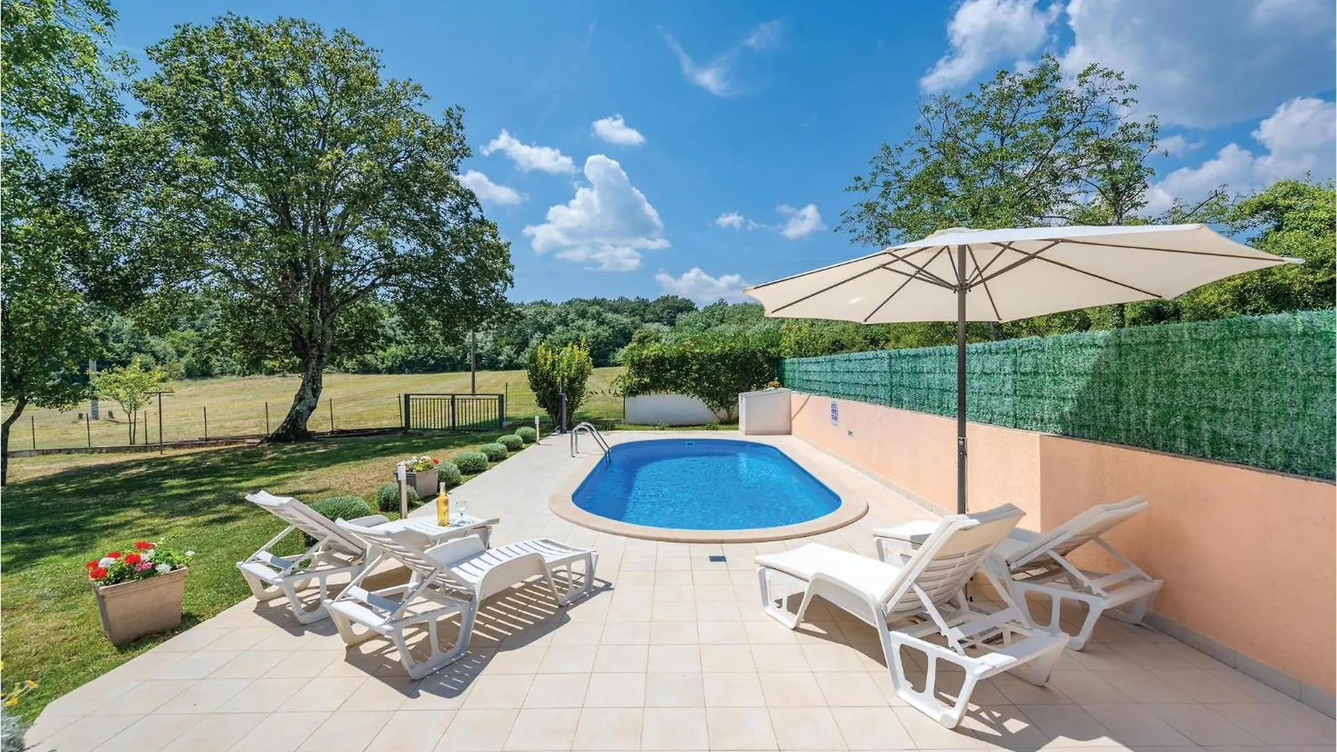 Holiday home Lovely Home In Cere With Outdoor Swimming Pool Santalezi