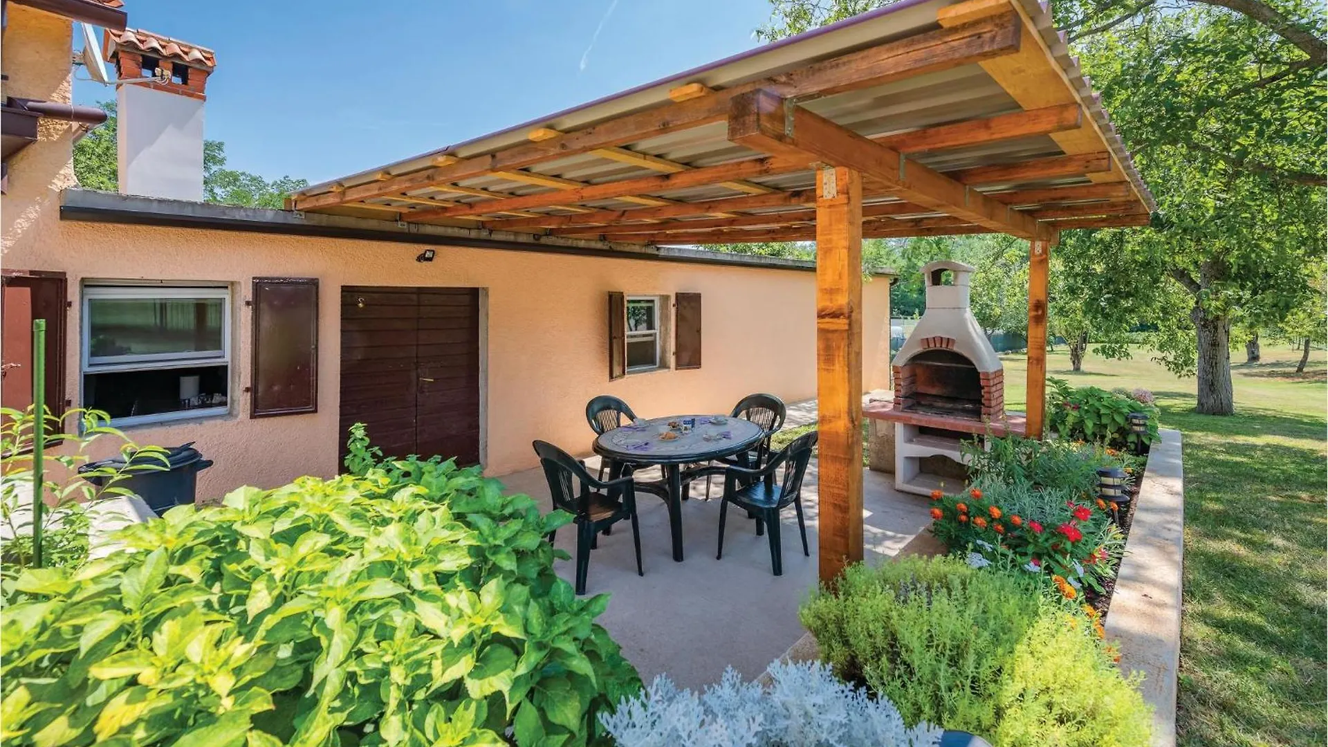 Holiday home Lovely Home In Cere With Outdoor Swimming Pool Santalezi