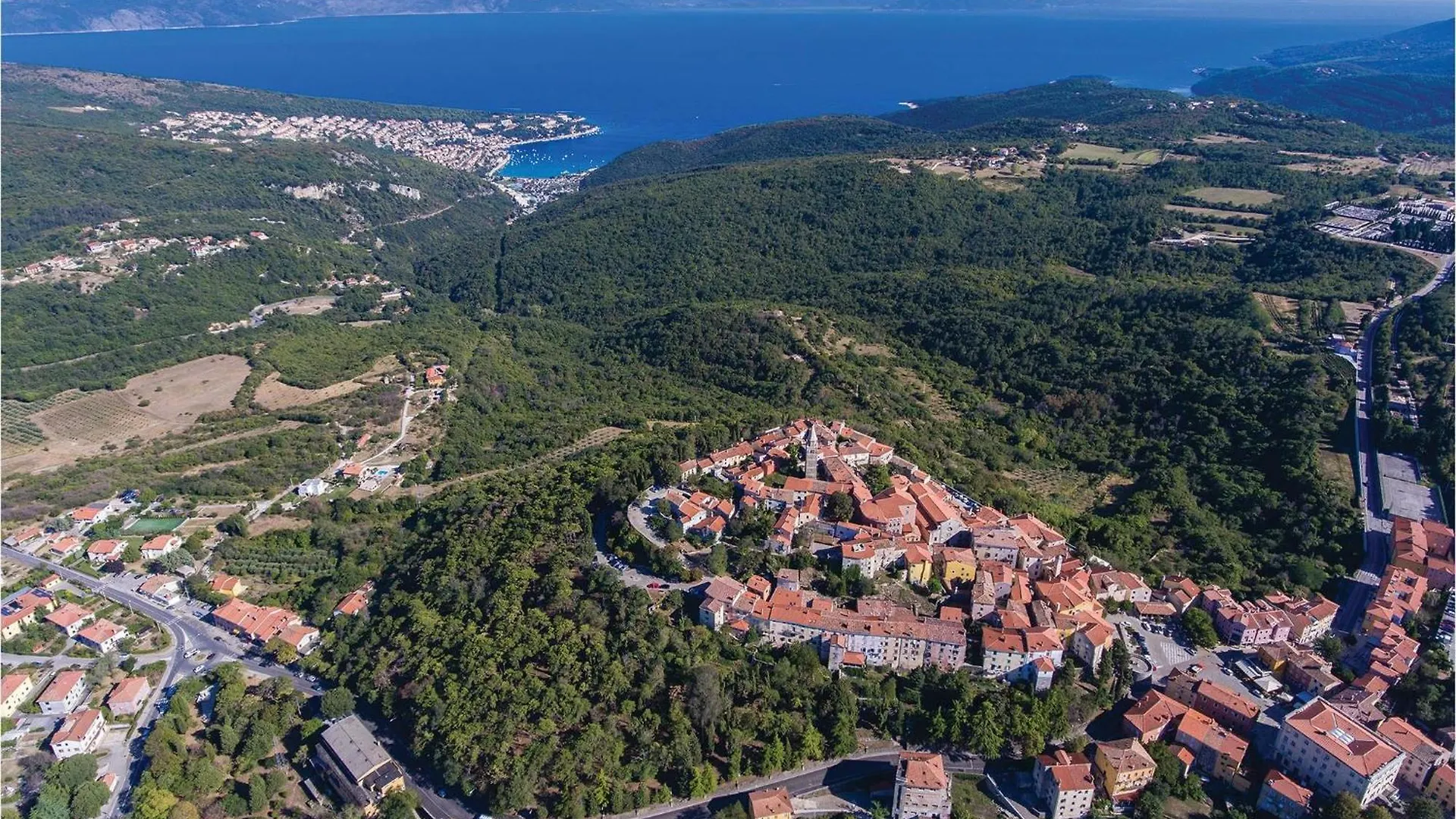 Lovely Home In Cere With Outdoor Swimming Pool Santalezi 0*,  Croatia